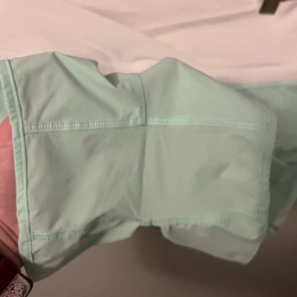 Lululemon Run Pace Short SZ:6 - Picture 9 of 11